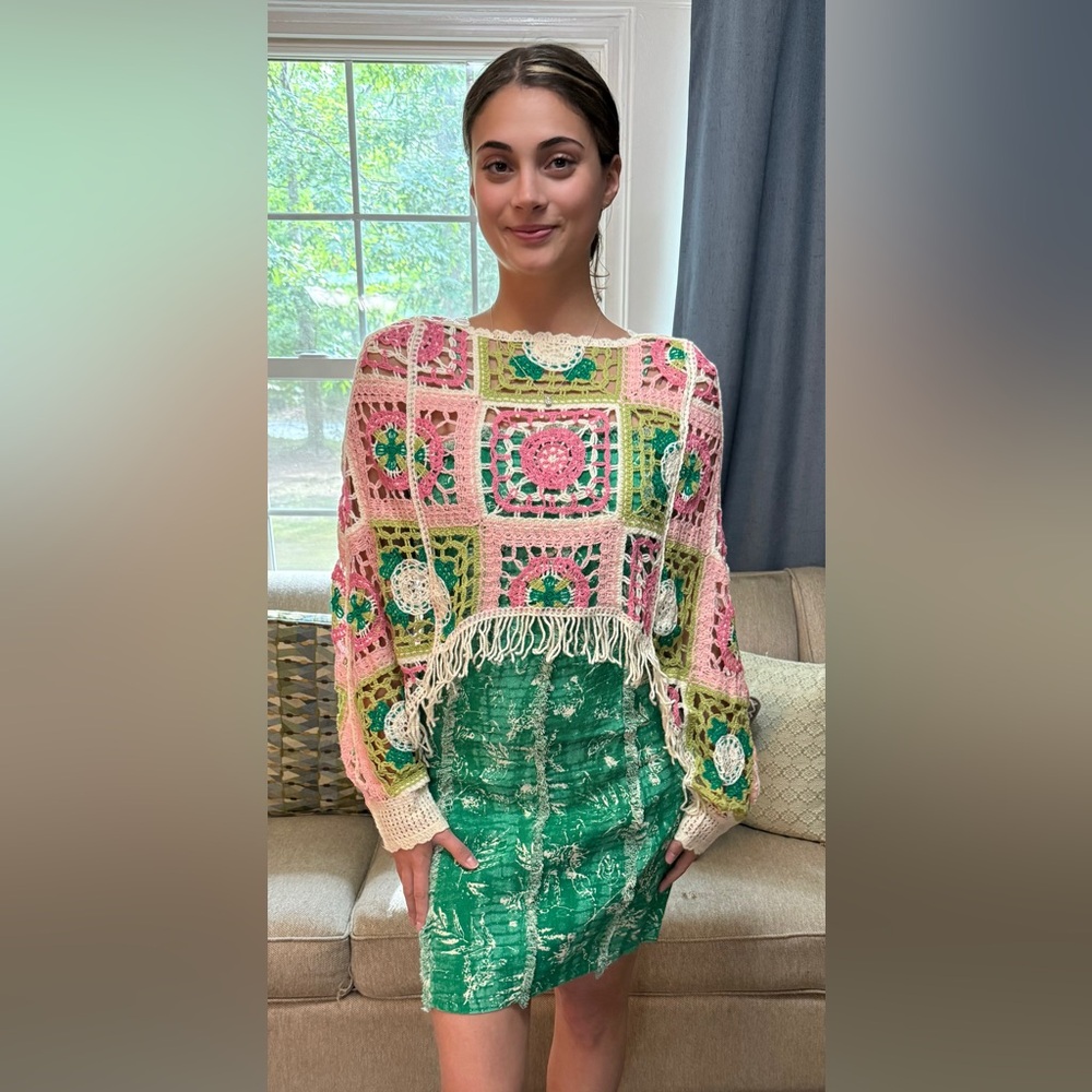 Pol NEW ONE SIZE Colorful Crochet Fringe top pink sweater - Picture 5 of 5